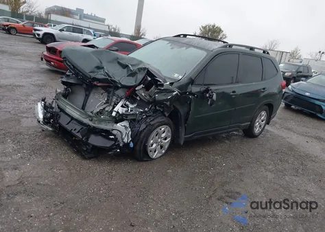 2024 Subaru Forester z USA, uszkodzony, nr VIN JF2SKABC0RH513913